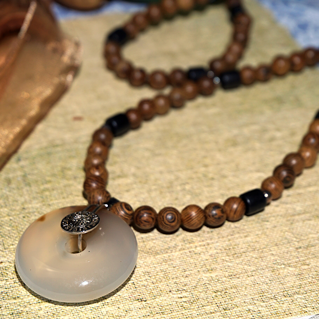 YAN Wood Pendant Necklace Wingwood & Agate Long Necklace Style