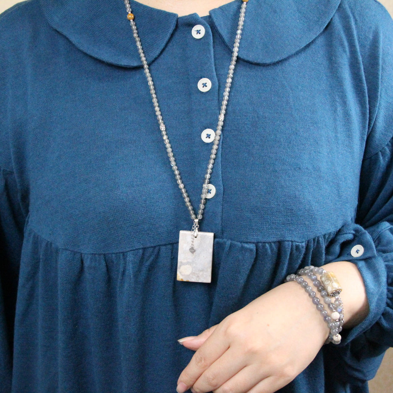 YAN Crystal Pendant Necklace Moonstone & Chalcedony Long Necklace Style